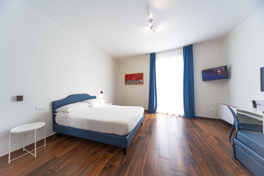 Junior Quadruple Room