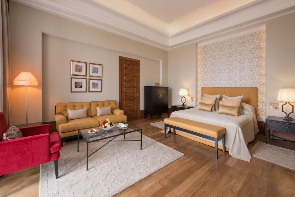 Deluxe Villa, 1 King Bed (Private Pool) - Photo 6