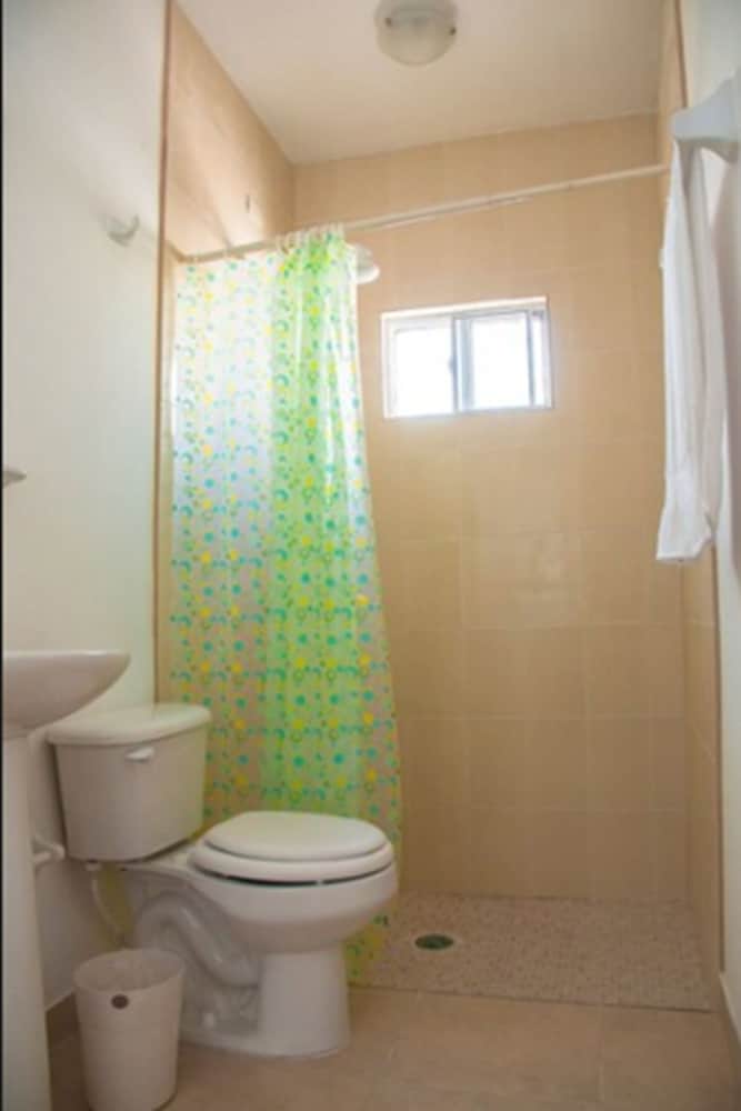 Double Room, 1 Queen Bed photo 2