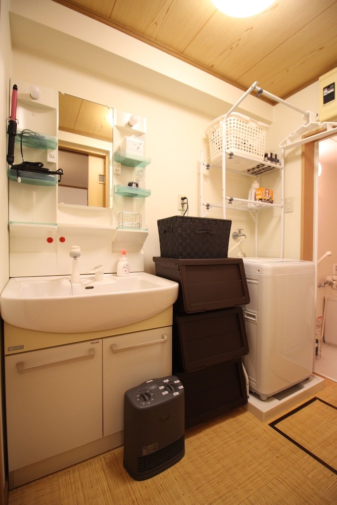Private Vacation Home - Photo 15