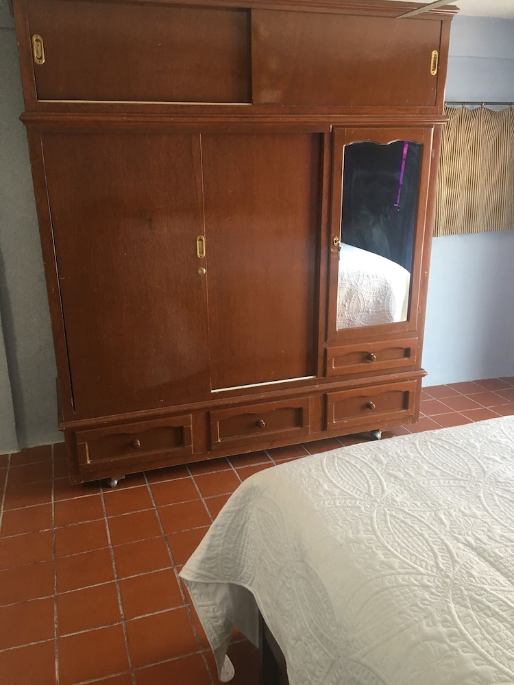Suite, 1 King Bed, Ocean View photo 3