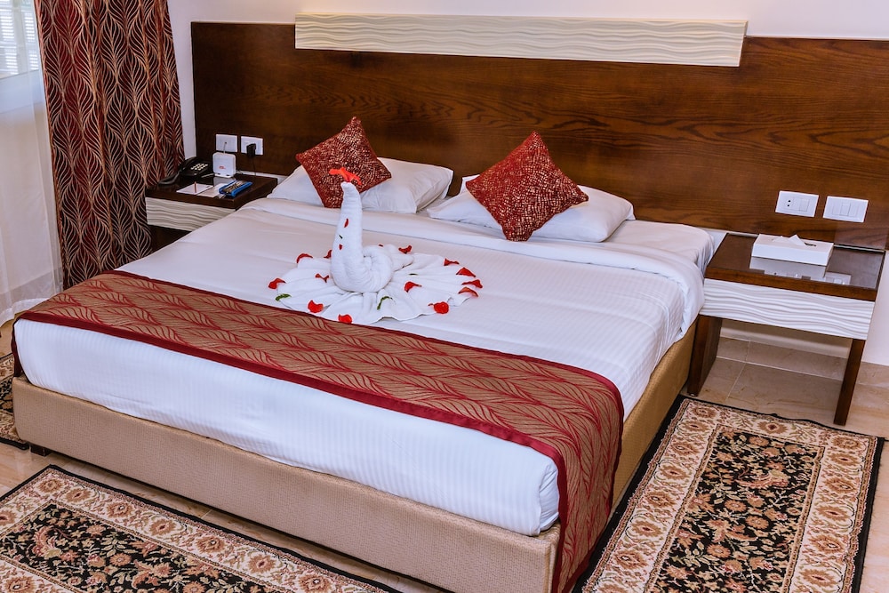 Deluxe Room, Partial Sea View