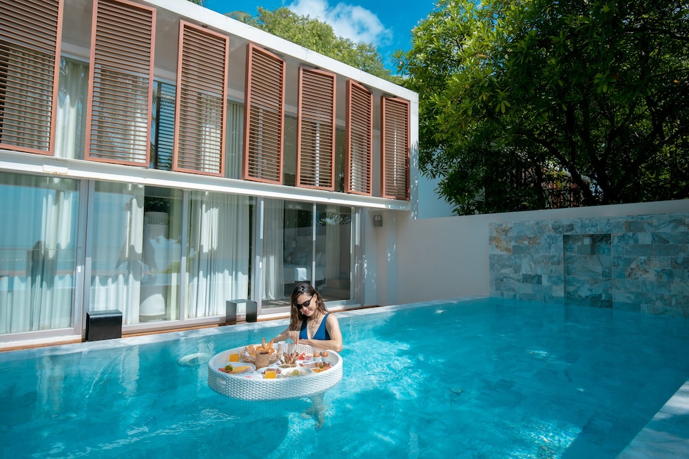 2-Bedroom Pool Villa - Photo 7