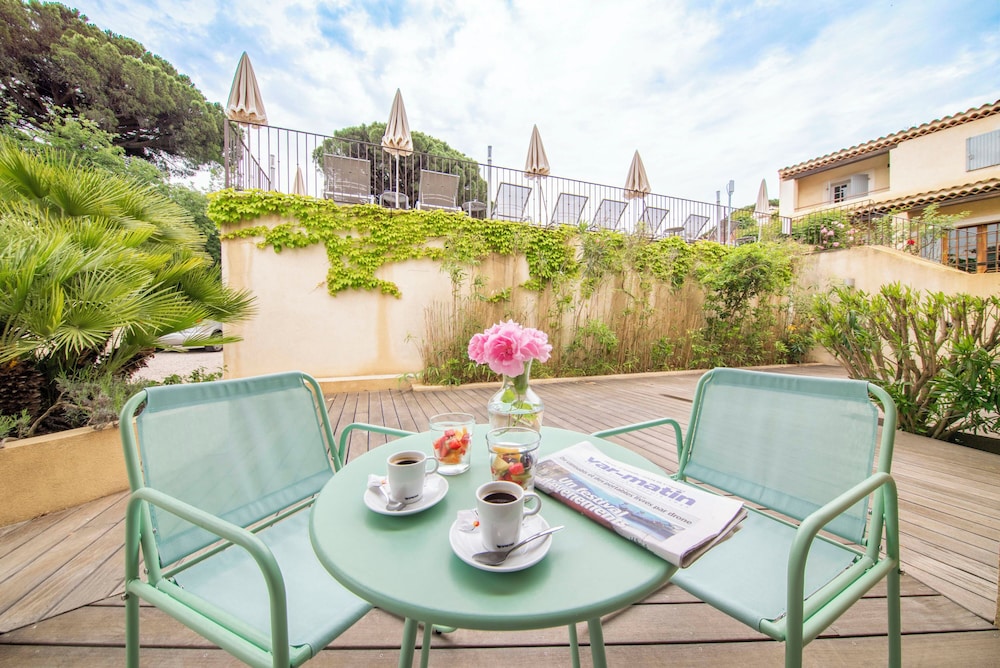 Deluxe Double Room, 1 Queen Bed, Terrace - Photo 12