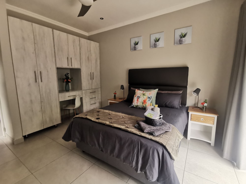 Luxury Double Room, Patio, Garden View photo 1