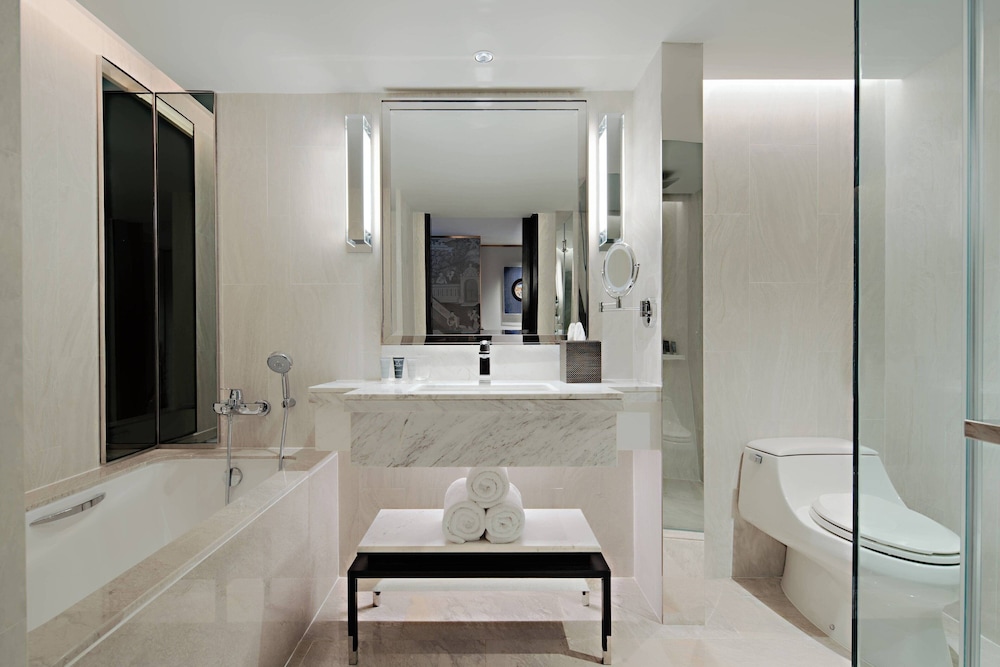 Executive Suite, 2 Bedrooms - Photo 9