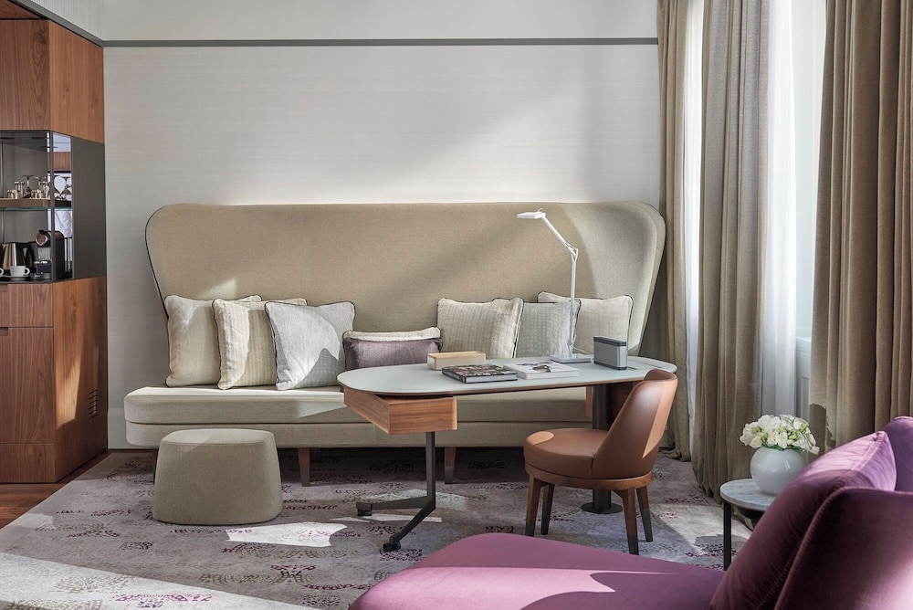 Mandarin, Room, 2 Twin Beds
