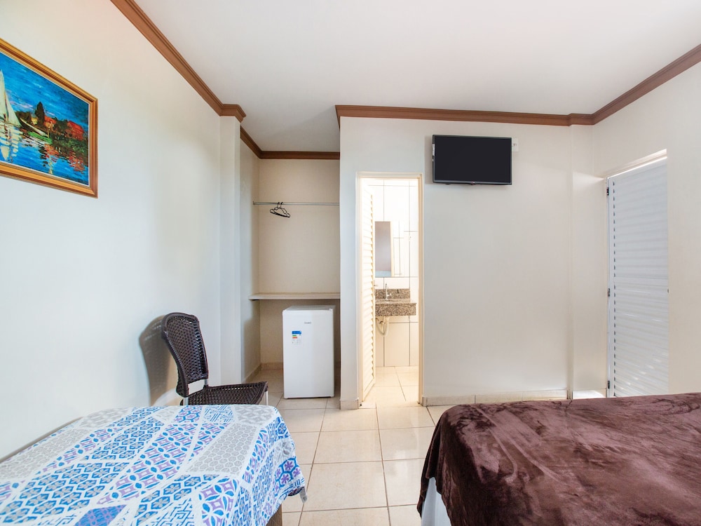 Triple Room, 3 Twin Beds photo 2