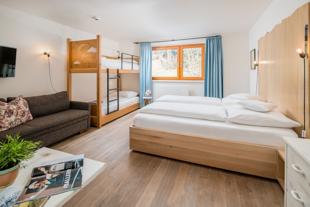 Double Room, Mountain View photo 3