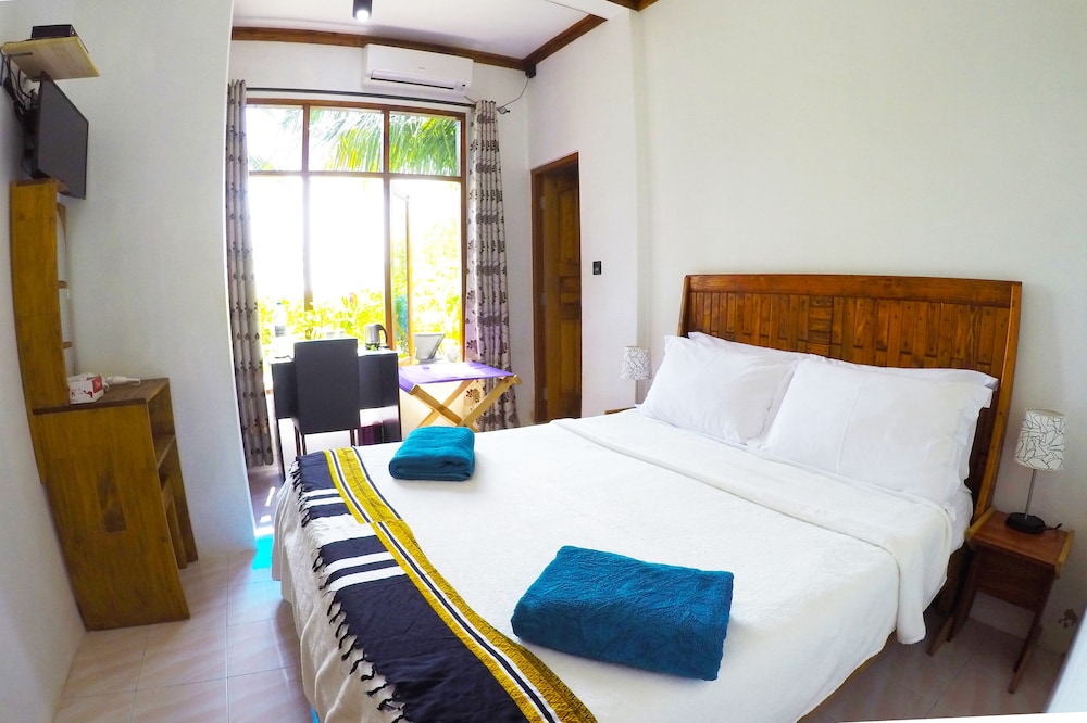 Double Room Beach Front Sea View photo 3