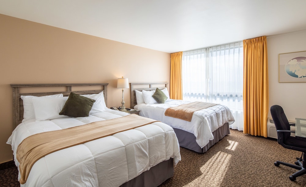 Standard Room, 2 Queen Beds, Non Smoking
