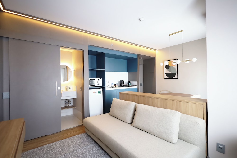 Business Suite, 1 Double Bed - Photo 4