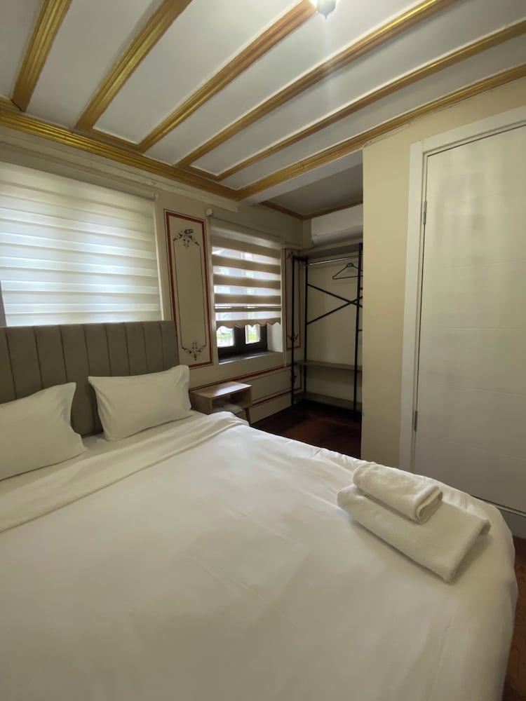 Economy Double Room - Photo 3