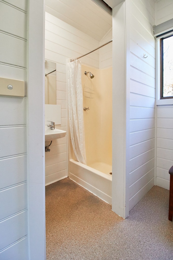 One Bedroom Mariners Cottage photo 3