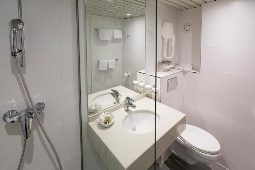 Basic Double Room