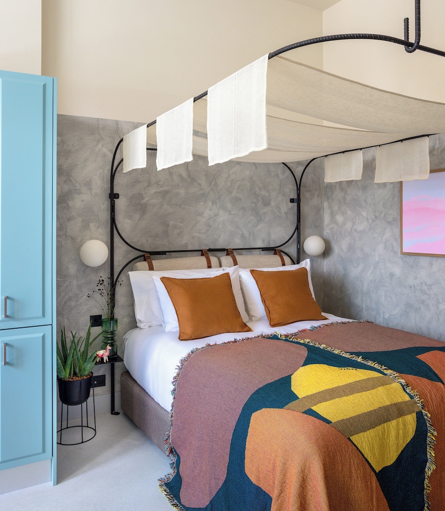 Courtyard Suite photo 3