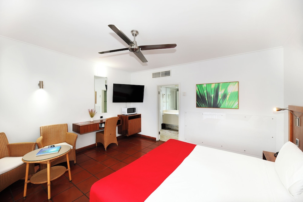 City Room - Photo 5