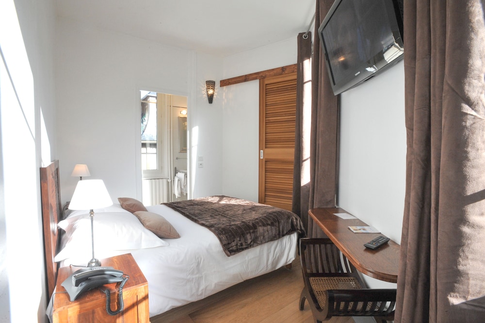 Comfort Double Room (Shower) photo 2