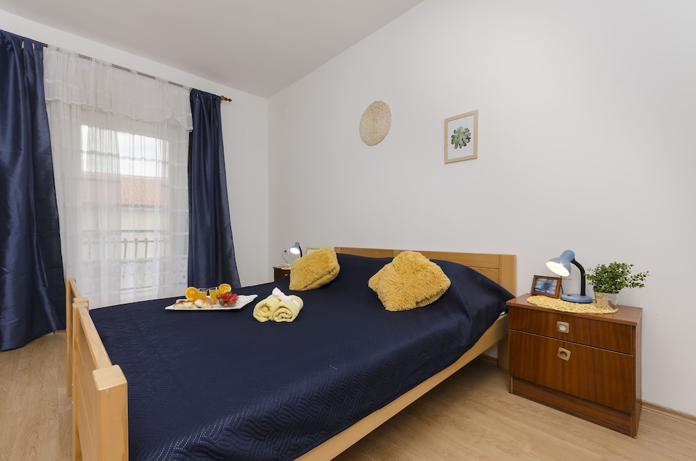Apartment (A2) photo 1