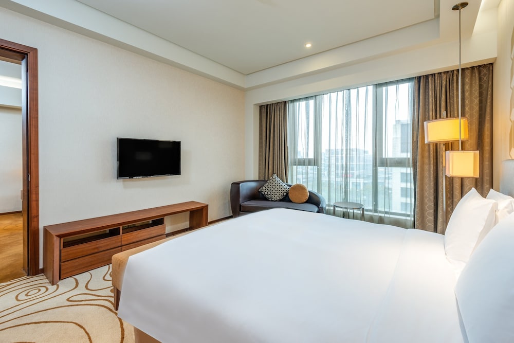 Suite, 1 Bedroom (High Floor)