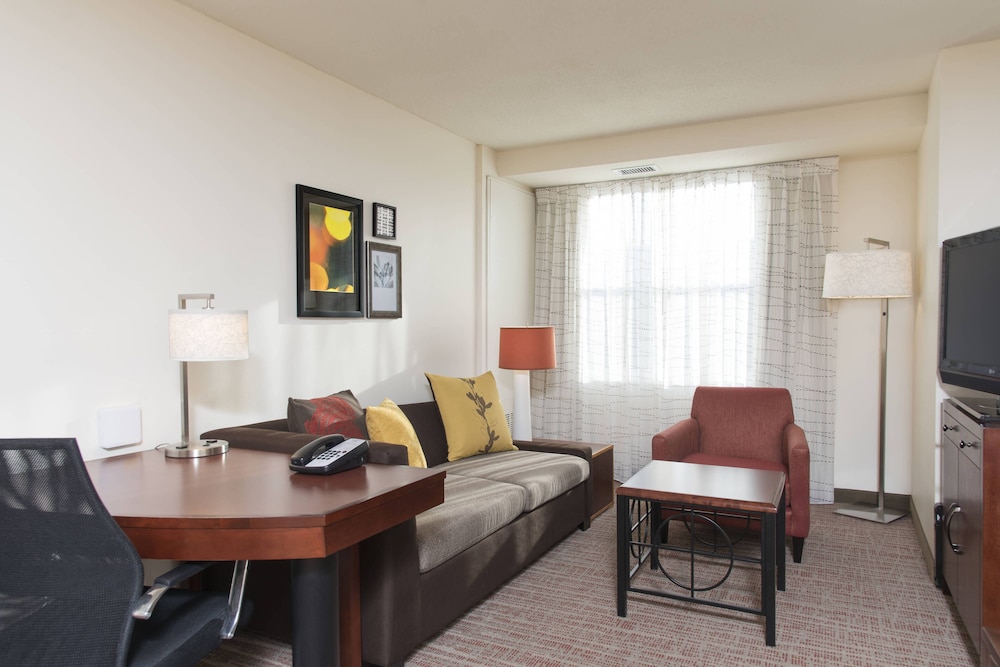 Suite, 2 Bedrooms photo 3