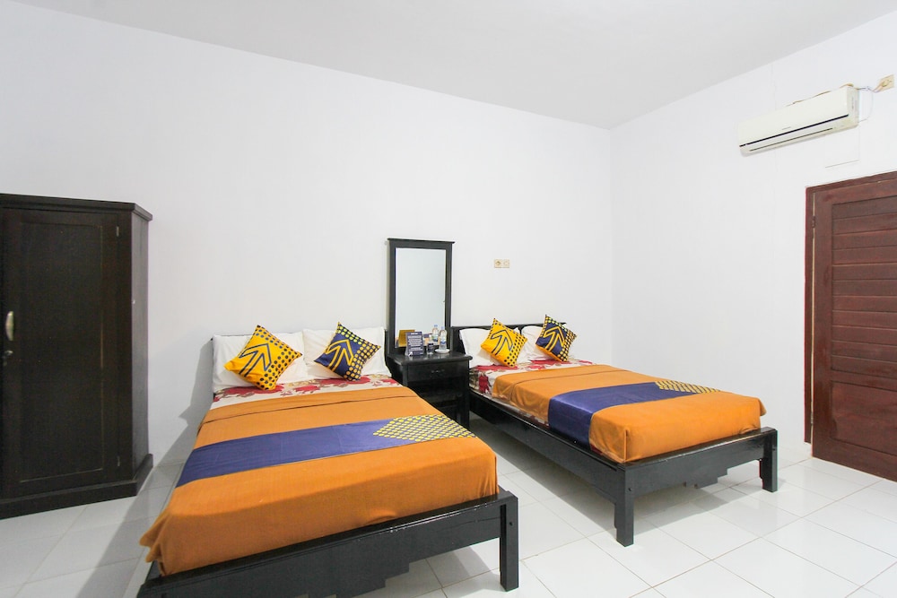 Basic Twin Room