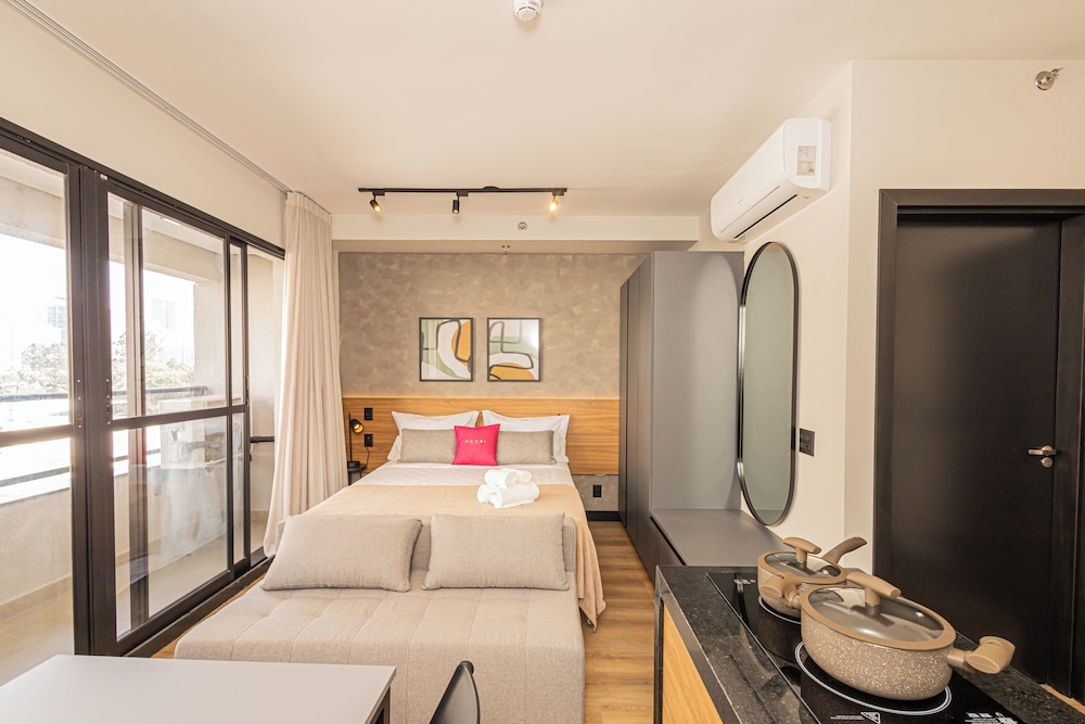 Deluxe Double Room, City View photo 1