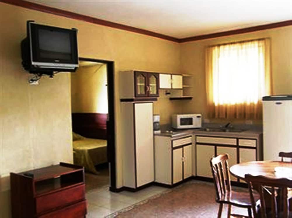 Apartment - Photo 12