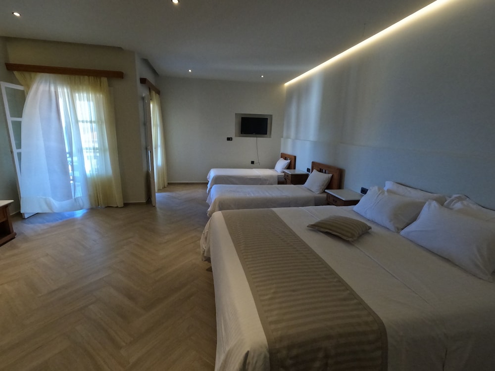 Superior Studio Suite, Sea View photo 1