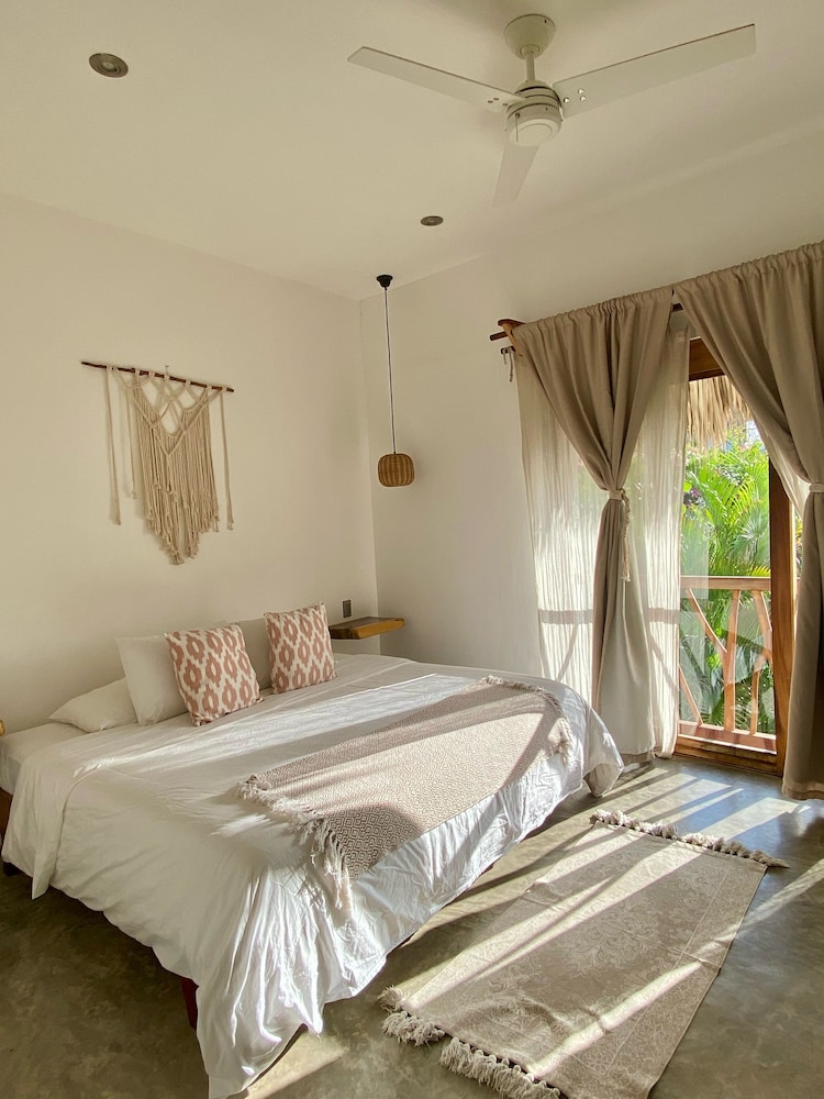 Comfort Room photo 1