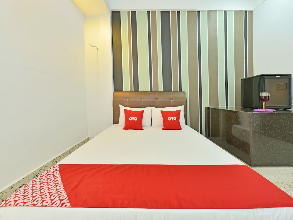 Room, Private Bathroom