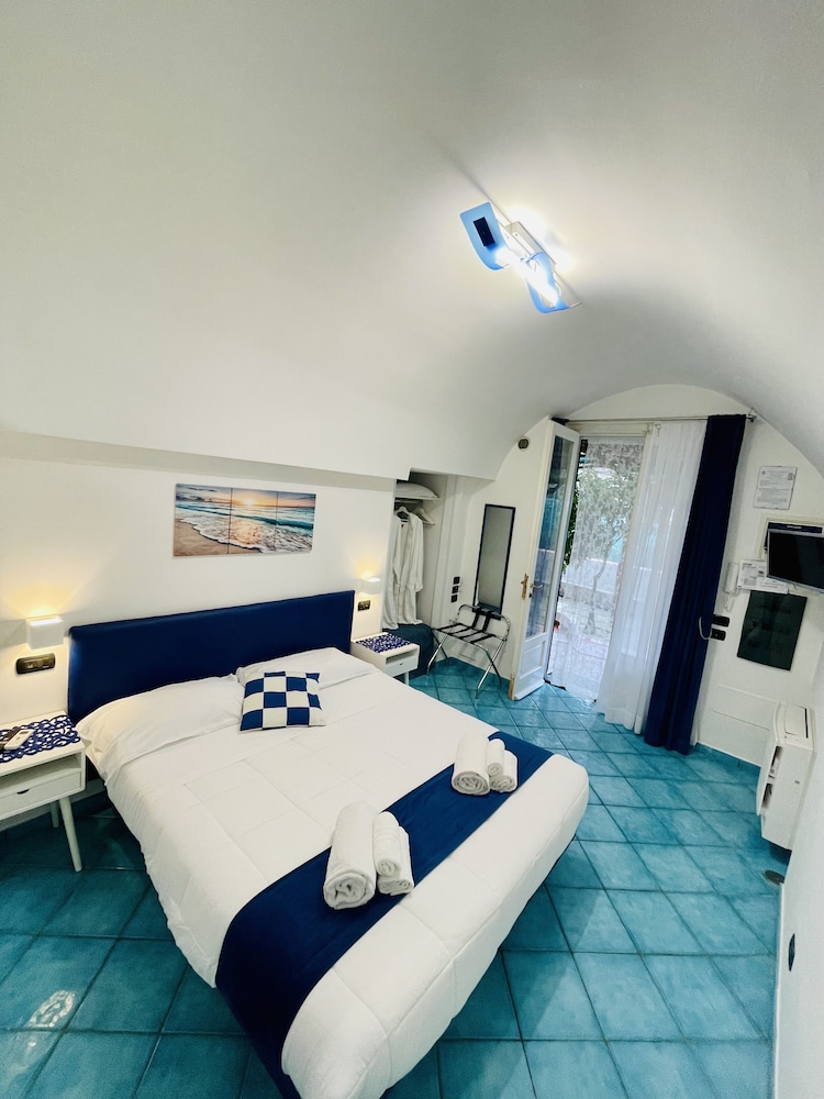 Superior Apartment photo 2