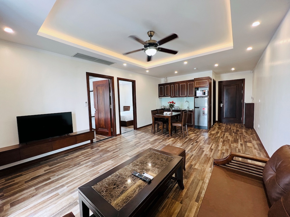 Family Apartment, City View