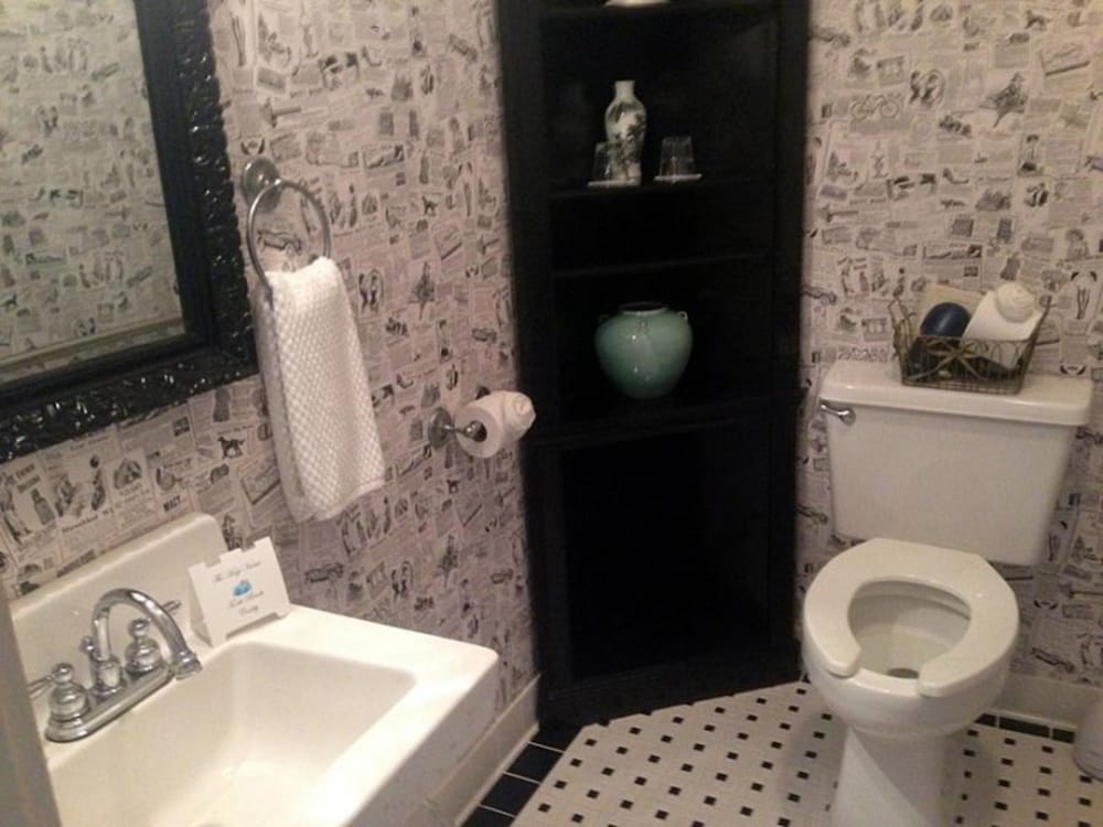 Oliver's 1st Floor photo 3