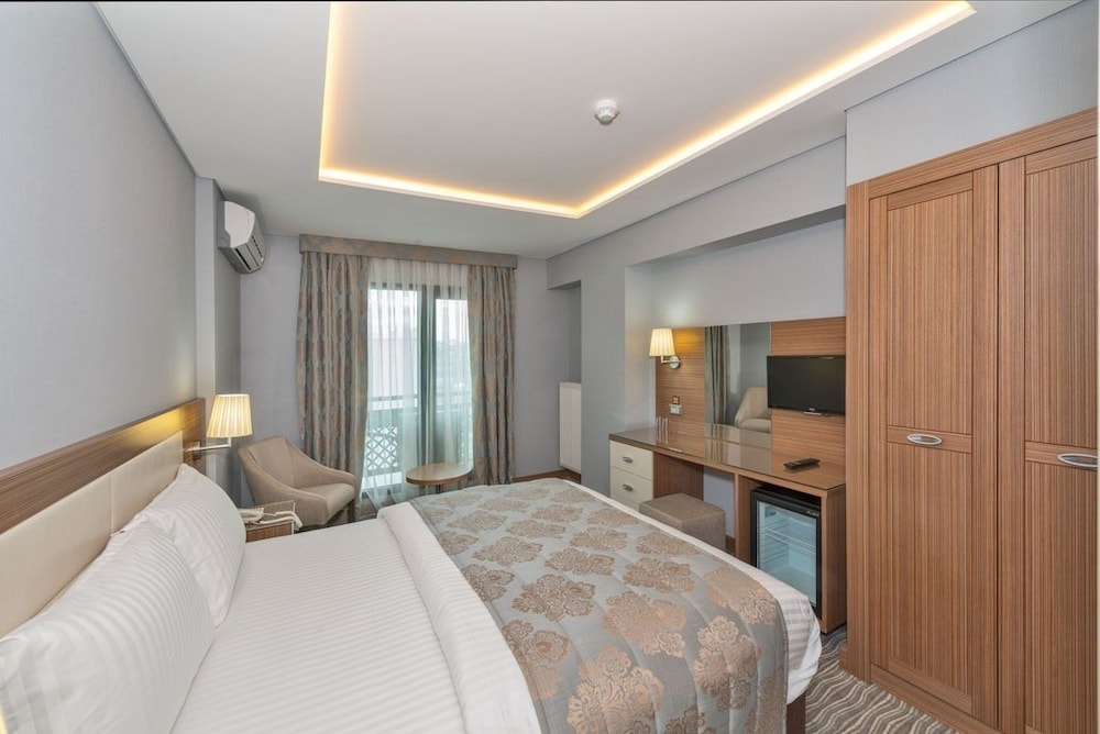 Standard Double Room photo 3