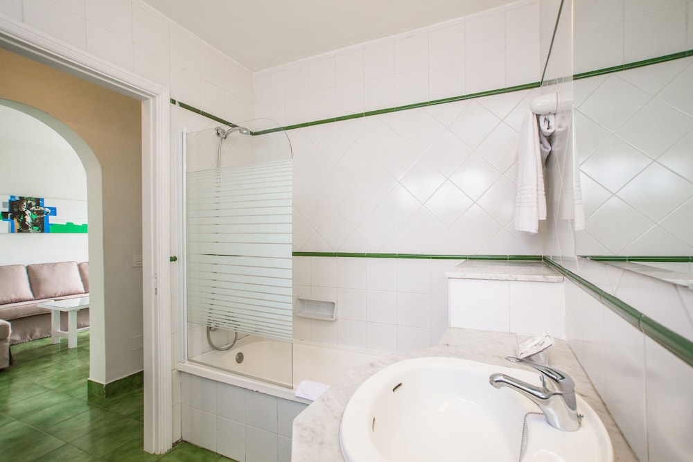 Superior Apartment, 1 Bedroom, Terrace (1 adult and 1 child) - Photo 5