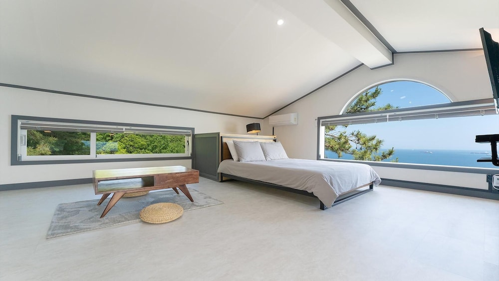Basic Room, 1 Bedroom (Kakao Nib (Ocean View)) photo 2