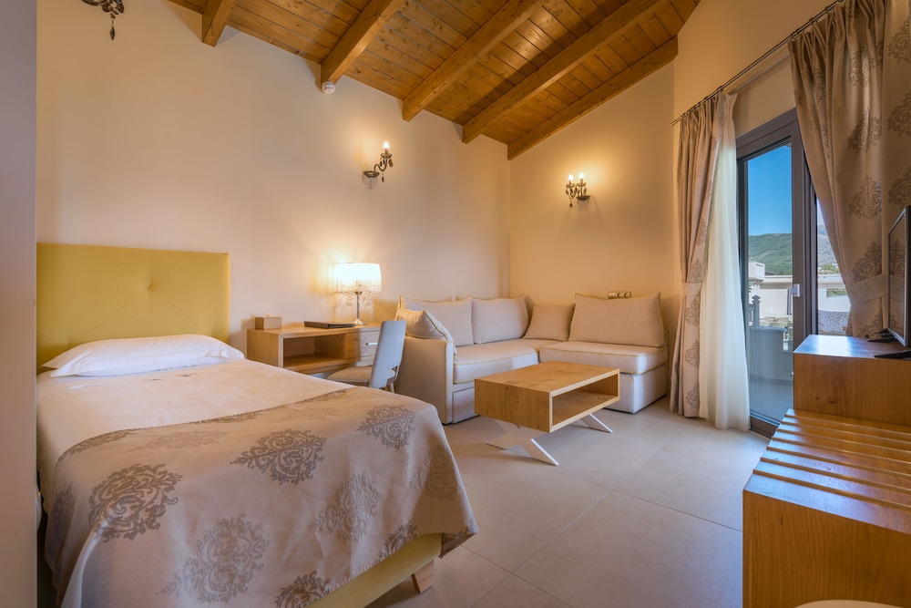 Executive Suite, Sea View