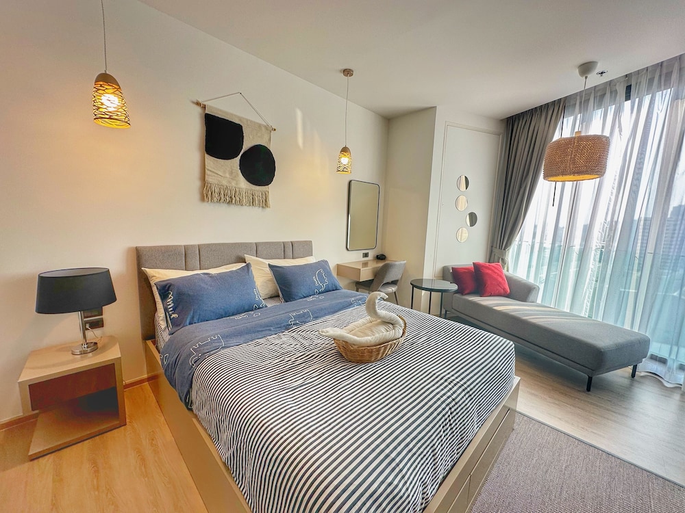 Deluxe Studio Suite, Bay View