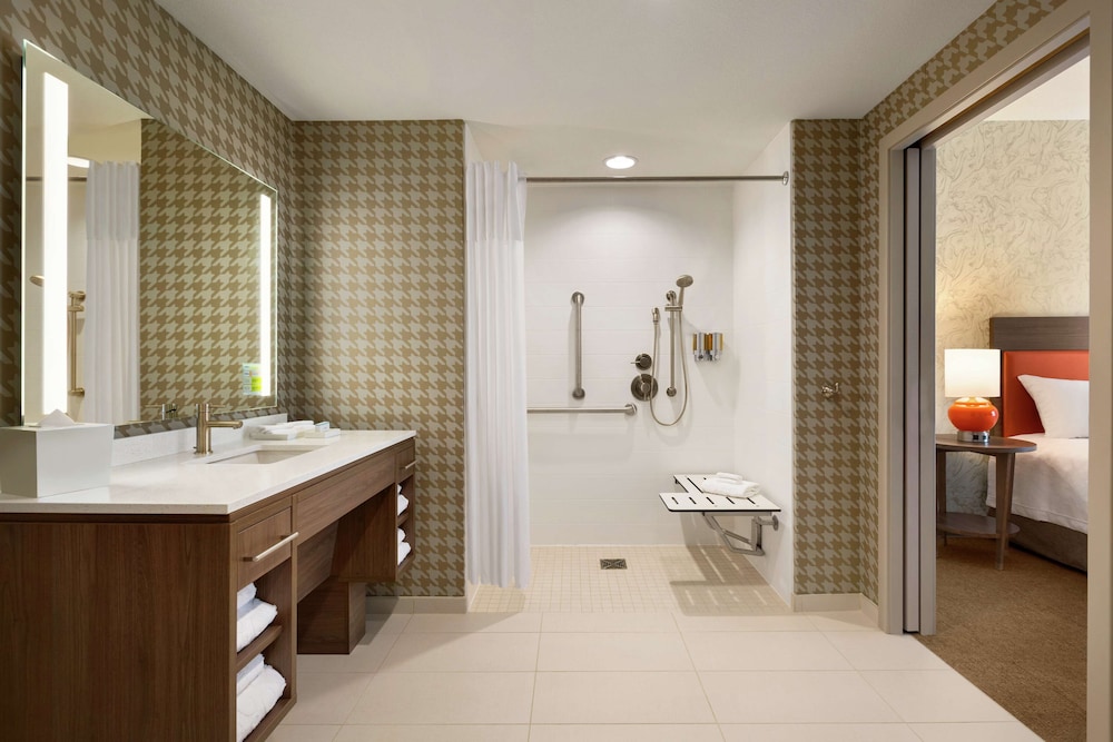 Suite, 1 Bedroom, Accessible, Bathtub photo 3