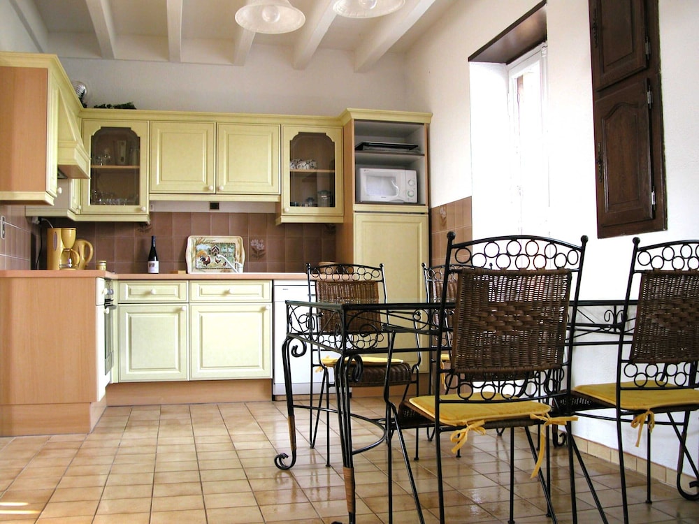 Comfort House, 2 Bedrooms photo 2