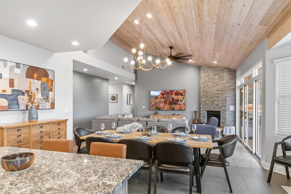5 Bed 3 Bath Uptown Sedona-game Room-sauna-cold Plunge-jacuzzi-gym, Φωτογραφία 30