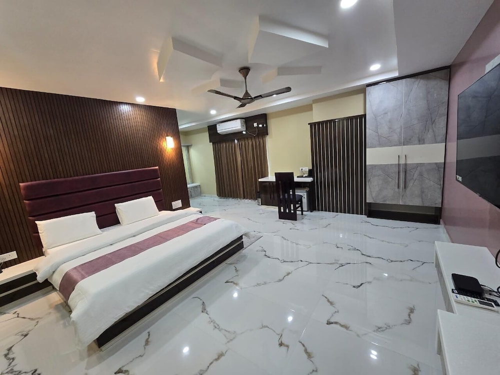 Luxury Room