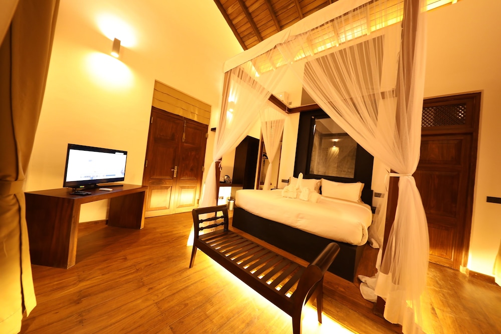 Sea View Suite - Photo 2