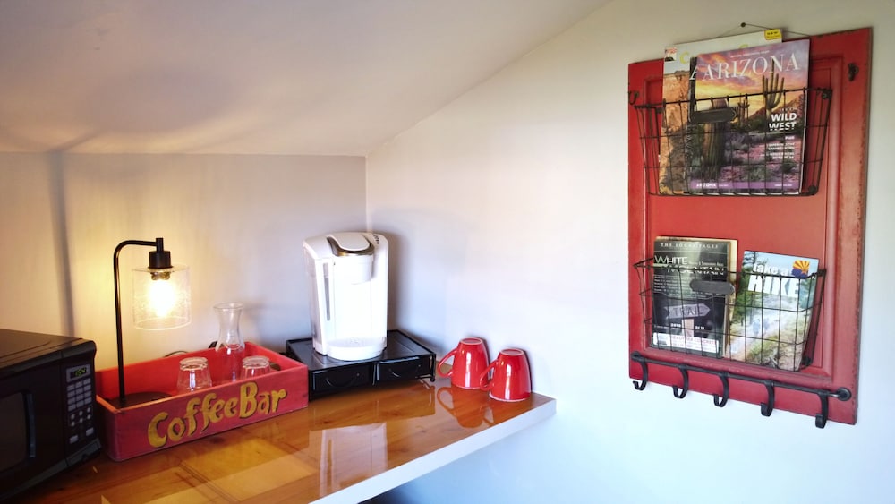 Suite 11 Red Roost photo 3