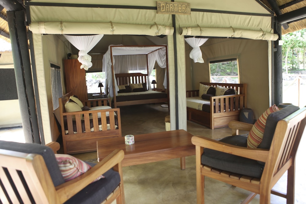 Luxury Tented Chalet photo 1