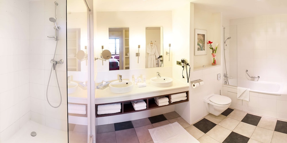 Junior Suite - Photo 6