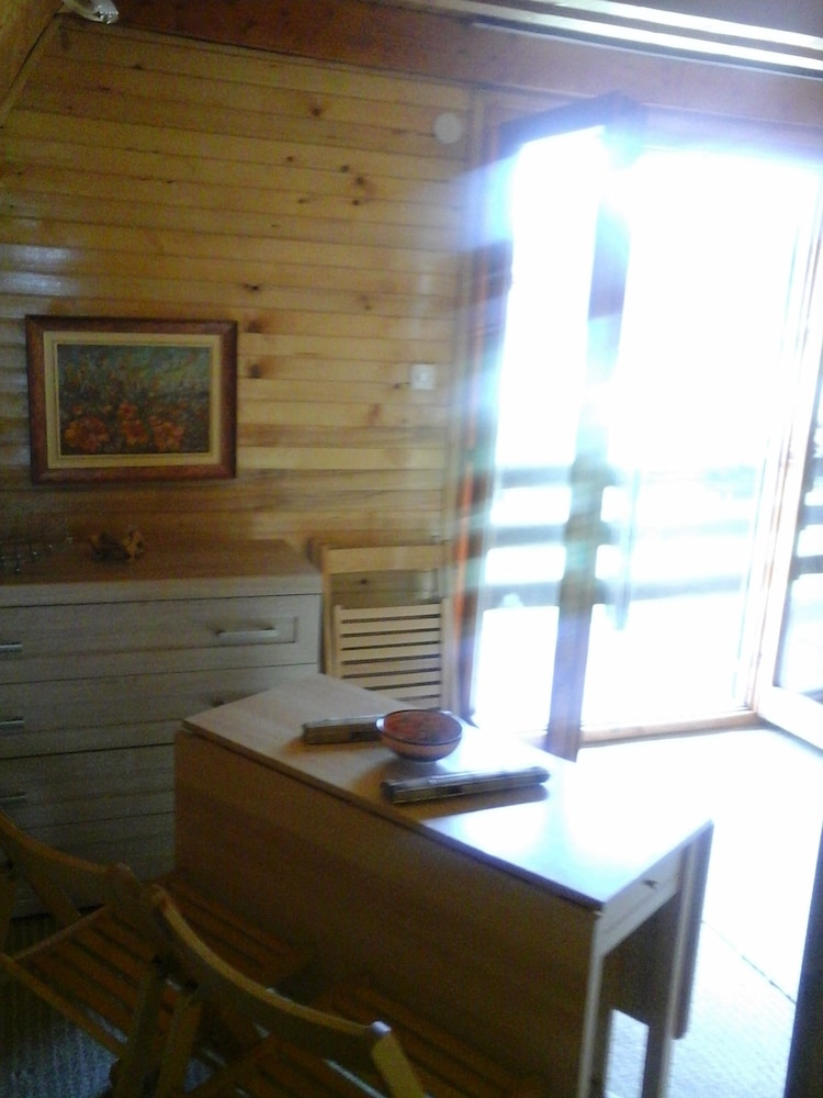 House, 2 Bedrooms, Balcony, Mountain View photo 1