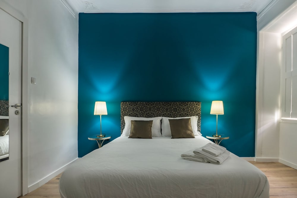 Premium Suite, Bathtub, City View (Q42) photo 1