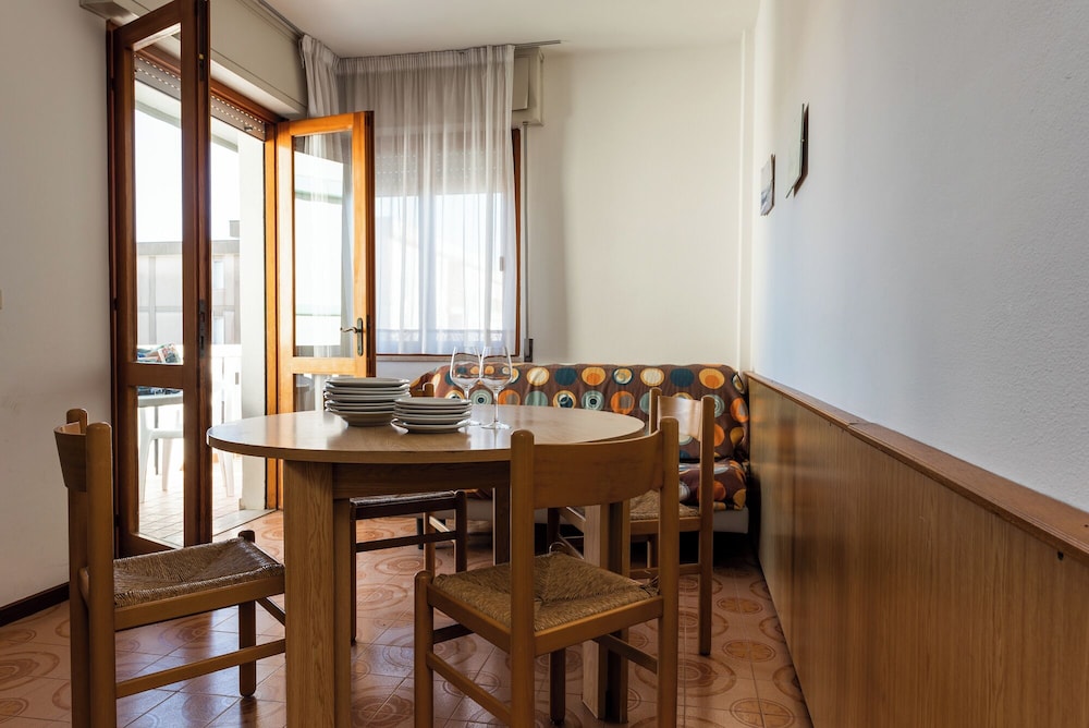 Apartment, 2 Bedrooms, Balcony